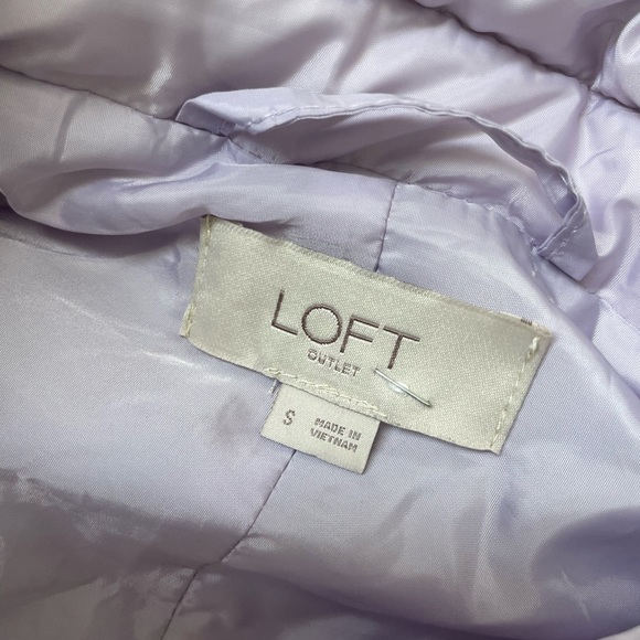 Ann Taylor Loft Lilac Puffer Vest - Picture 4 of 4